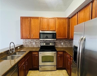 9096 Iron Oak Avenue - Photo Thumbnail 5