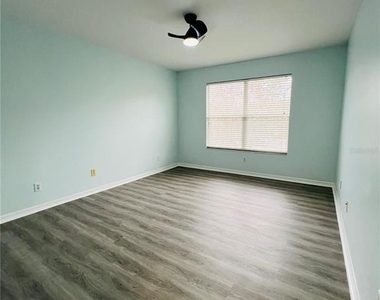9096 Iron Oak Avenue - Photo Thumbnail 13