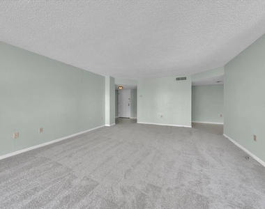 660 Island Way - Photo Thumbnail 26