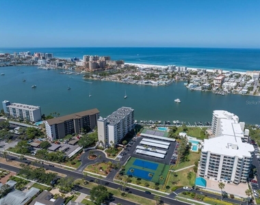 660 Island Way - Photo Thumbnail 45
