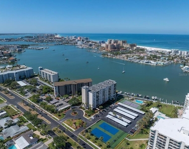 660 Island Way - Photo Thumbnail 48