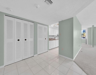 660 Island Way - Photo Thumbnail 30
