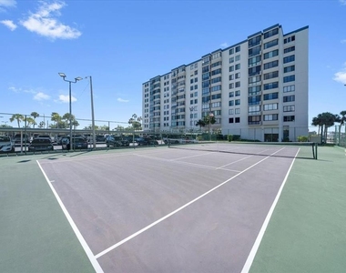 660 Island Way - Photo Thumbnail 52