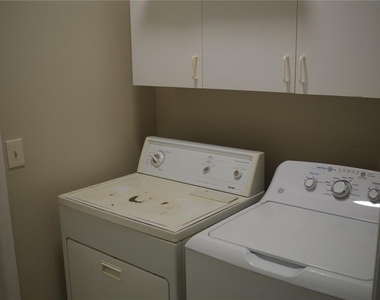 4207 Elba Place - Photo Thumbnail 6