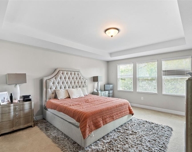 4545 Scarlet Loop - Photo Thumbnail 33