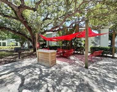 5440 S Macdill Avenue - Photo Thumbnail 19