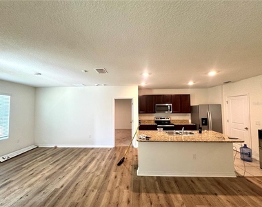 16461 Little Garden Drive - Photo Thumbnail 2