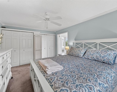 301 Kings Boulevard - Photo Thumbnail 18