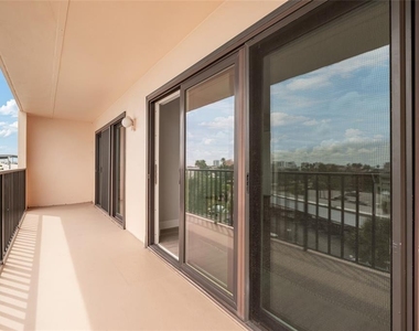 51 Island Way - Photo Thumbnail 29