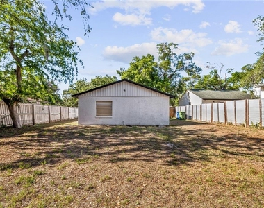 112 W Stanley Street - Photo Thumbnail 20