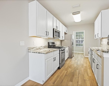 6123 Fishhawk Crossing Boulevard - Photo Thumbnail 10