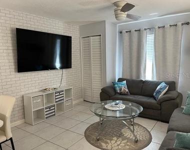 1719 Turner Street - Photo Thumbnail 2