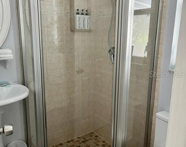 1719 Turner Street - Photo Thumbnail 8