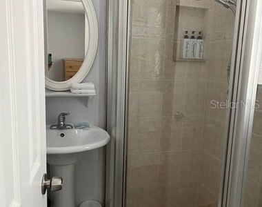 1719 Turner Street - Photo Thumbnail 7