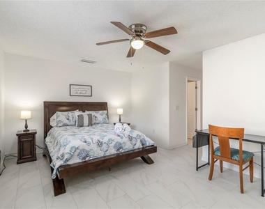 1883 Mova Street - Photo Thumbnail 15