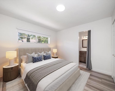 3920 W Barcelona Street - Photo Thumbnail 8