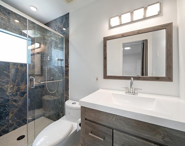 3920 W Barcelona Street - Photo Thumbnail 10
