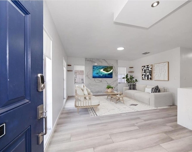 3920 W Barcelona Street - Photo Thumbnail 1