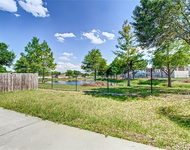 10155 Laxton Street - Photo Thumbnail 33
