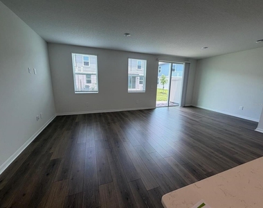 4244 Ranch House Road - Photo Thumbnail 5