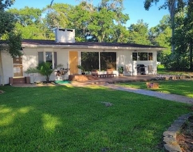 9434 Bear Lake Road - Photo Thumbnail 3