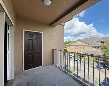 14316 Fredricksburg Drive - Photo Thumbnail 13