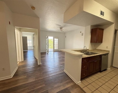 14316 Fredricksburg Drive - Photo Thumbnail 2