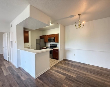 14316 Fredricksburg Drive - Photo Thumbnail 3