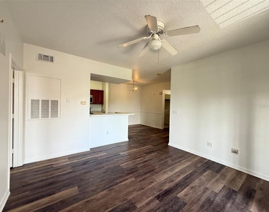 14316 Fredricksburg Drive - Photo Thumbnail 5