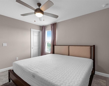 8833 Beth Page Lane - Photo Thumbnail 21