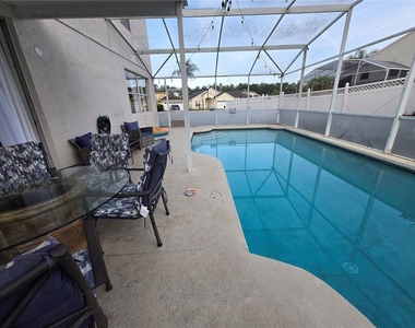 930 Oxford Drive - Photo Thumbnail 43