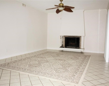 200 Maitland Avenue - Photo Thumbnail 7