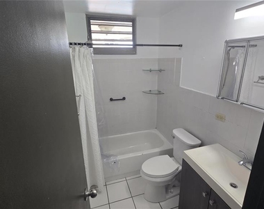 201 Arterial Hostos Avenue - Photo Thumbnail 3