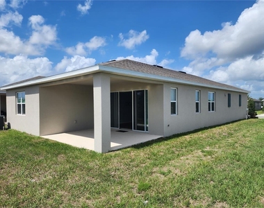 708 Griffon Avenue - Photo Thumbnail 22