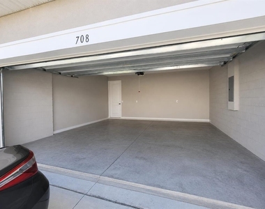 708 Griffon Avenue - Photo Thumbnail 4