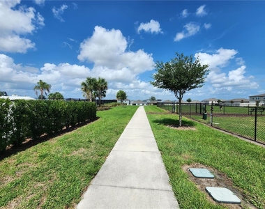 708 Griffon Avenue - Photo Thumbnail 32