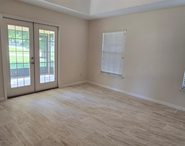 113 Teak Road - Photo Thumbnail 8