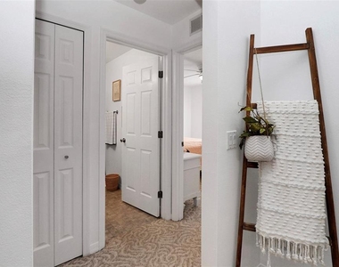 10648 Sw 38th Avenue - Photo Thumbnail 31
