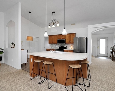 10648 Sw 38th Avenue - Photo Thumbnail 22