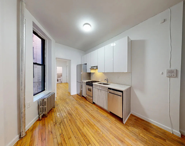 East 91st Street - Photo Thumbnail 5