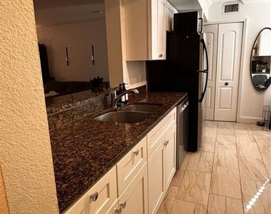 413 Summit Ridge Place - Photo Thumbnail 13