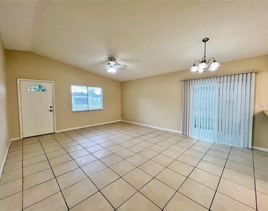 904 24th Street - Photo Thumbnail 2