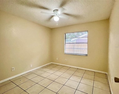 904 24th Street - Photo Thumbnail 12