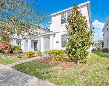 11839 Charades Street - Photo Thumbnail 2