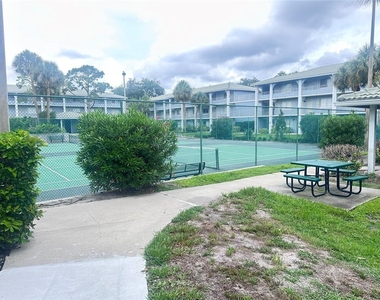 129 Blue Point Way - Photo Thumbnail 16