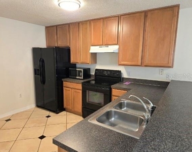 5214 Calabash Place - Photo Thumbnail 1