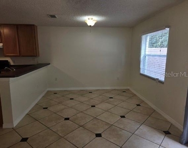 5214 Calabash Place - Photo Thumbnail 5