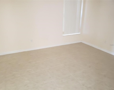 3792 Dunwich Avenue - Photo Thumbnail 3