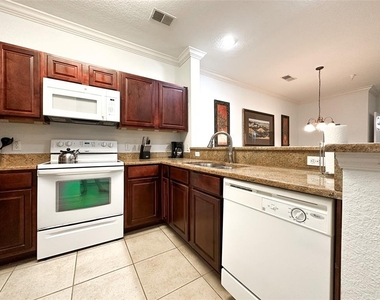 1351 Tuscan Terrace - Photo Thumbnail 6