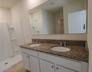 2965 E Slater Drive - Photo Thumbnail 24